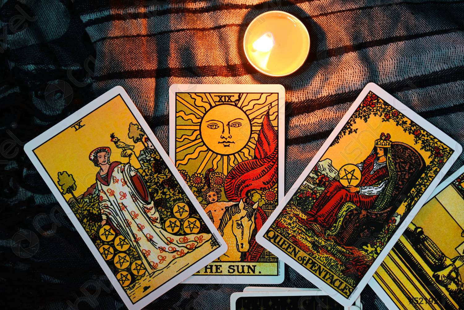tarot-reading-with-tarot-card-5219211